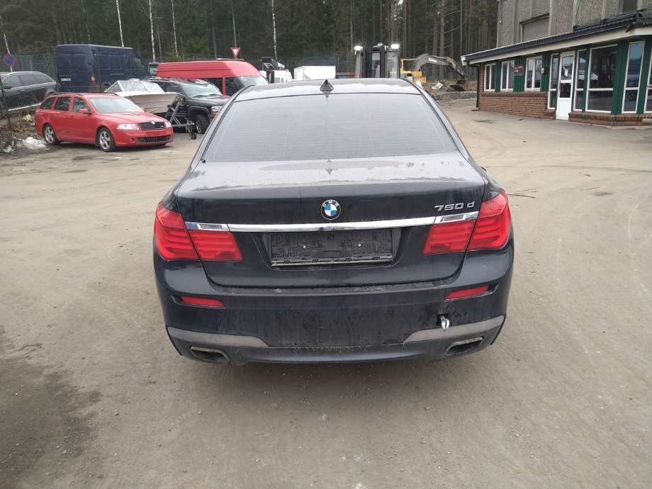 BMW 7-Serie 2009-2015 (F01/F02/F03/F04) (F01/F02/F03/F04), Motorkode: 740d N57-D30B;N57-D30B, Girkassekode: 