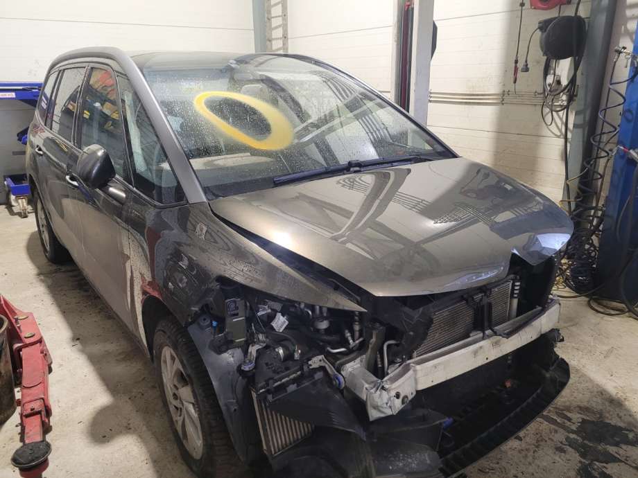 Citroën C4, Picasso 2013-2018 (Type II) , Motorkode: 1.6 HDI 9HC;9HC, Girkassekode: 