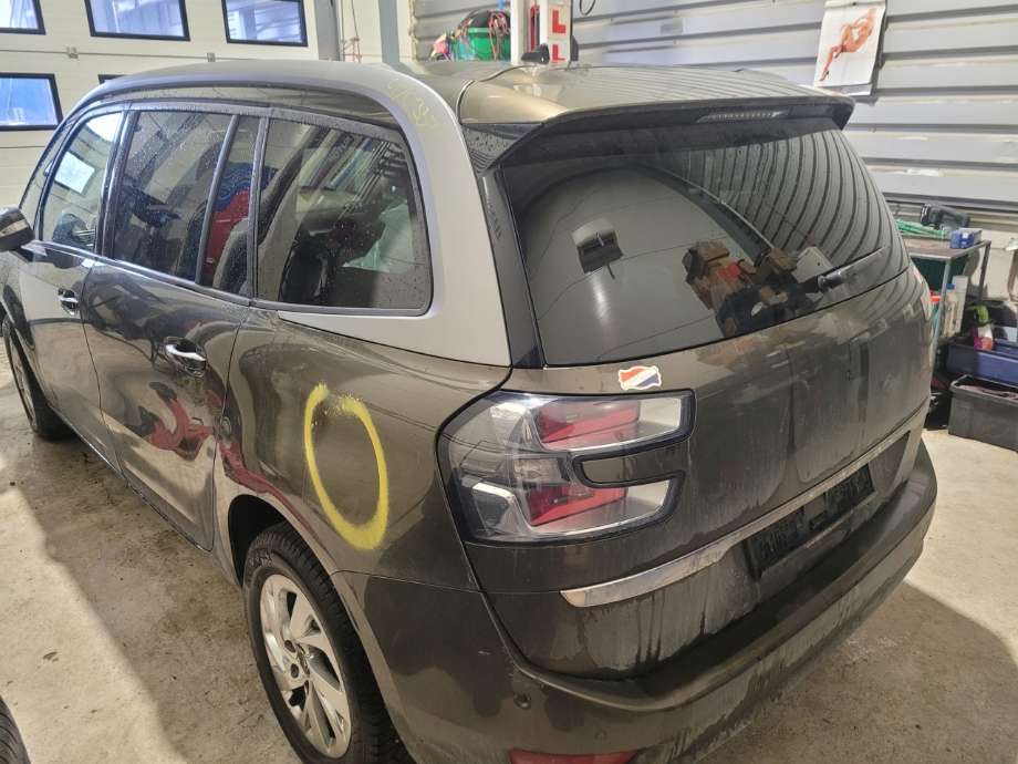 Citroën C4, Picasso 2013-2018 (Type II) , Motorkode: 1.6 HDI 9HC;9HC, Girkassekode: 