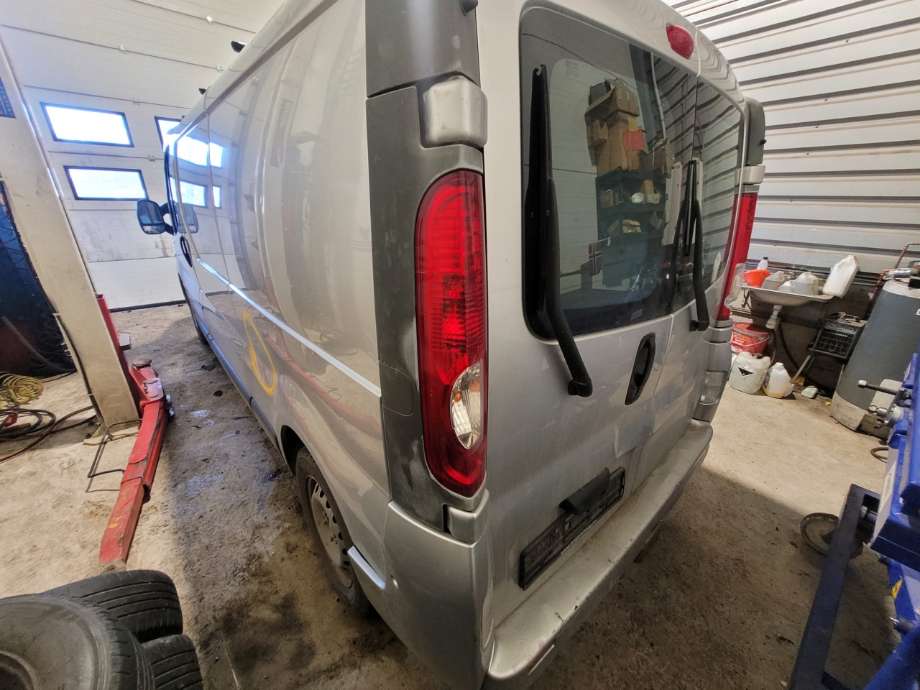 Nissan Primastar 2006-2014 , Motorkode: M9R, Girkassekode: