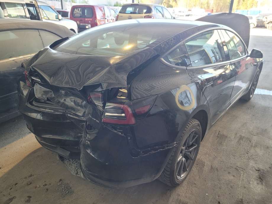Tesla Model 3 2018-2023 (Fase 1) , Motorkode: 3D3;3D3 75D Long Range, Girkassekode: 