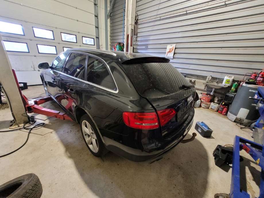 Audi A4 2007-2014 (Type IV) (B8) (B8), Motorkode: CABB;CDHB, Girkassekode: 