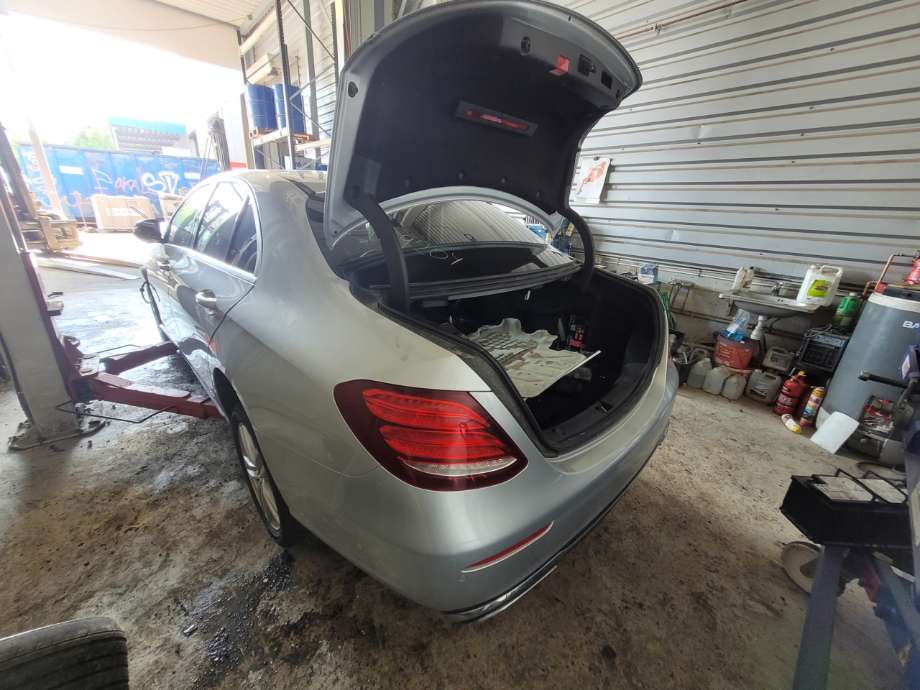 Mercedes E-Klasse 2016-2023 (W213) (W213), Motorkode: OM654.920, Girkassekode: