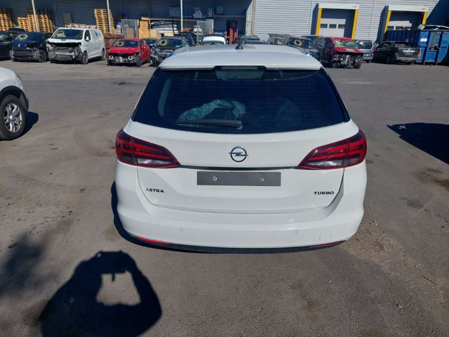 Opel Astra K 2015-->> , Motorkode: B14XFT, Girkassekode: 