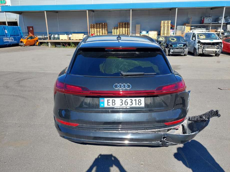 Audi e-tron 2018-->> , Motorkode: BM2R, Girkassekode: 