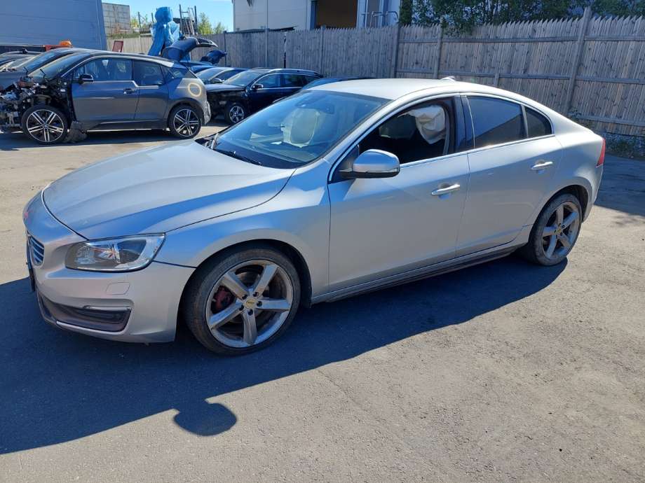 Volvo S60 2014-2019 (Type II, Fase 2) , Motorkode: D4162T, Girkassekode: 
