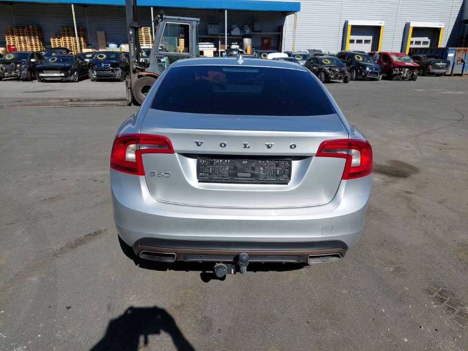 Volvo S60 2014-2019 (Type II, Fase 2) , Motorkode: D4162T, Girkassekode: 