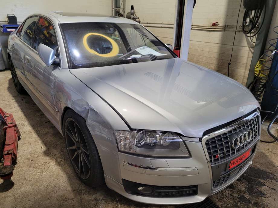 Audi A8 2003-2010 (Type II) , Motorkode: BSM, Girkassekode: 