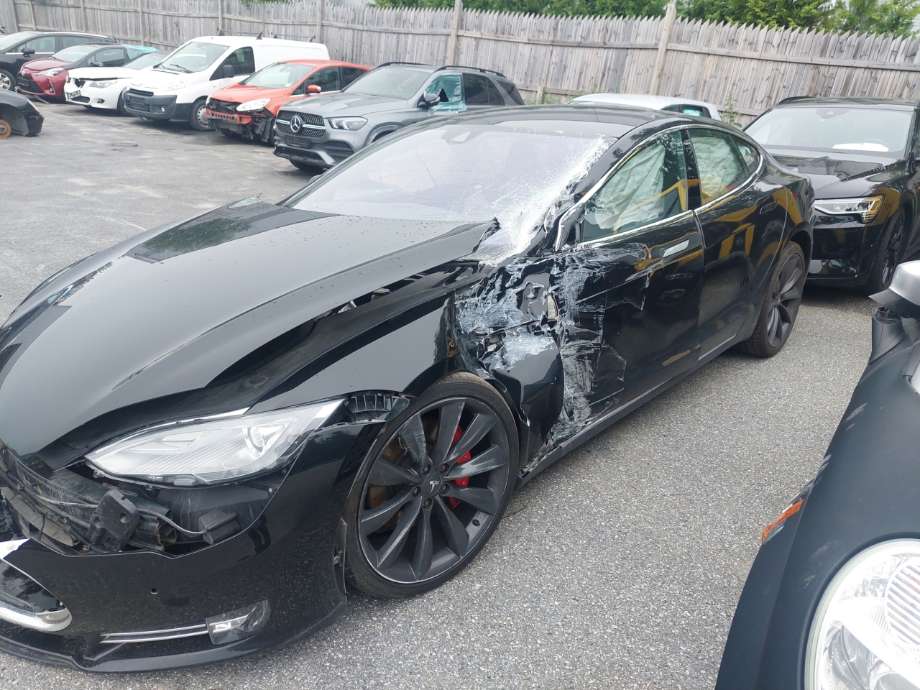 Tesla Model S 2016-2021 (Fase 2) , Motorkode: L2S, Girkassekode: 