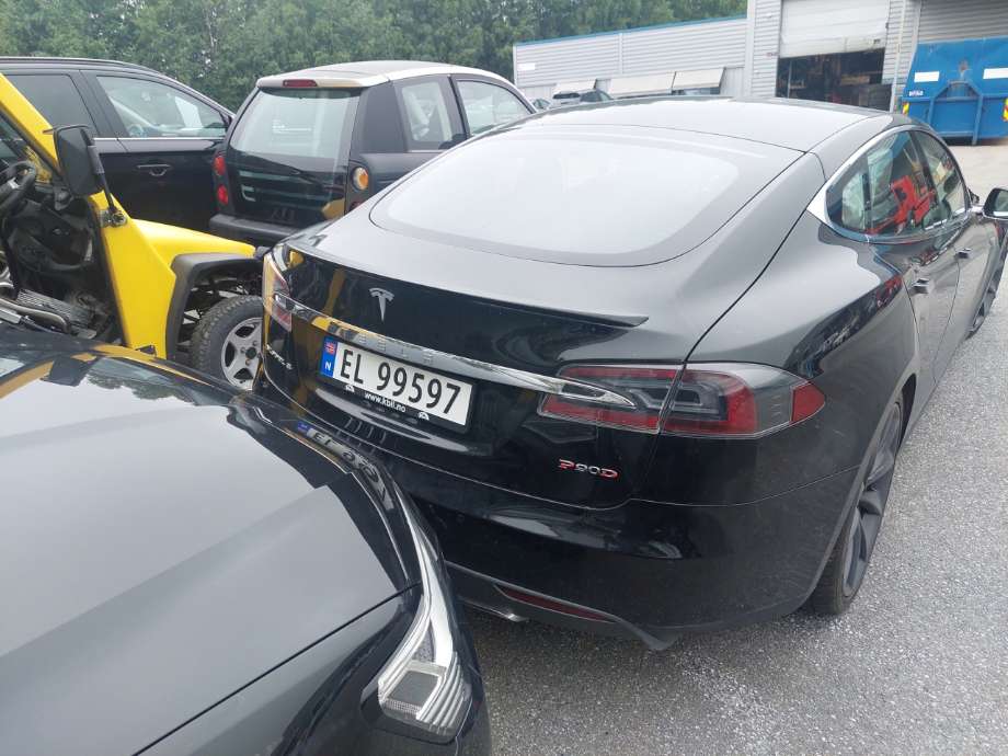 Tesla Model S 2016-2021 (Fase 2) , Motorkode: L2S, Girkassekode: 