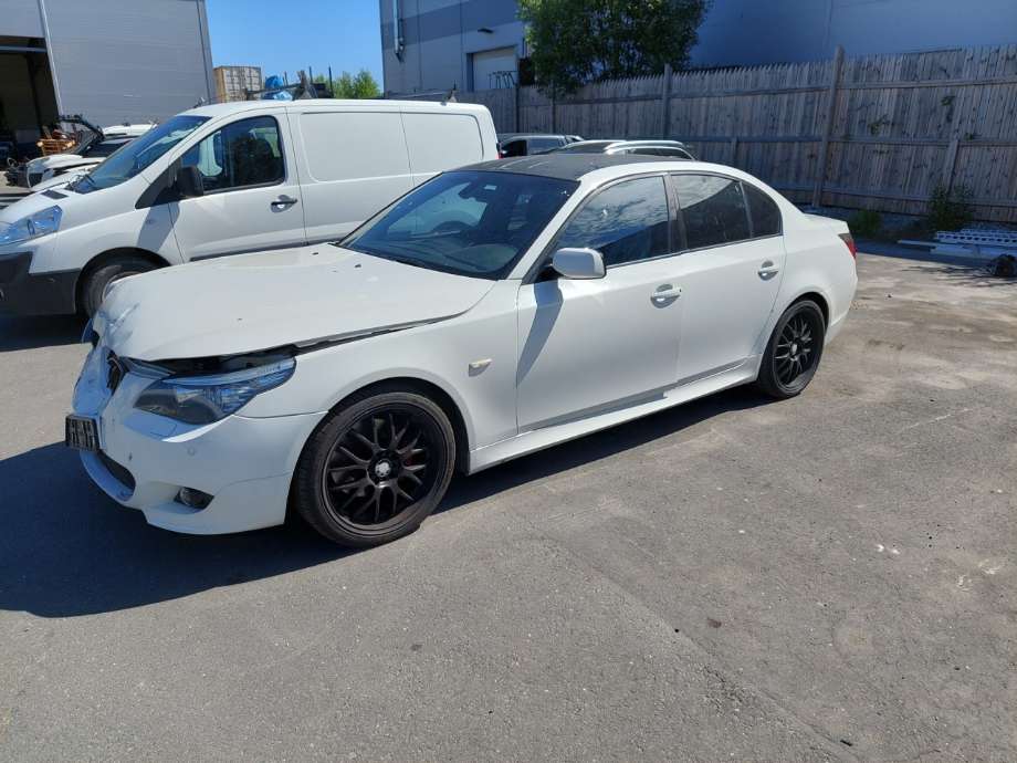 BMW 5-Serie 2003-2010 (E60/E61) (E60/E61), Motorkode: N47-D20C, Girkassekode:
