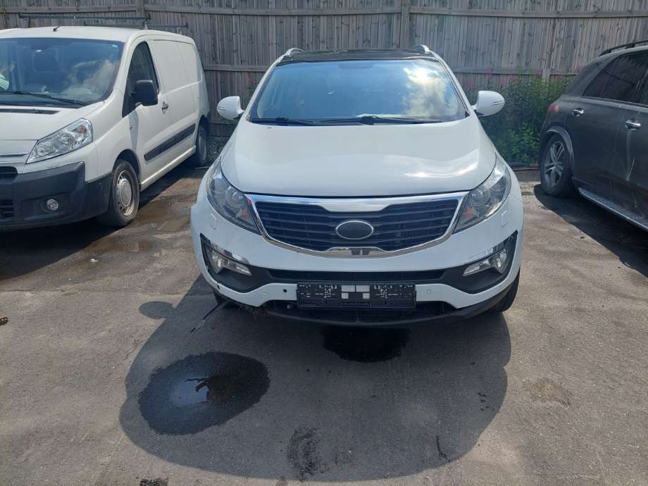 Kia Sportage 2010-2016 (Type III) , Motorkode: D4FD, Girkassekode: 