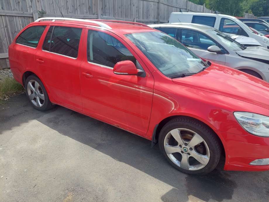 Škoda Octavia 2009-2013 (Type II, Fase 2) , Motorkode: CAXA, Girkassekode: 