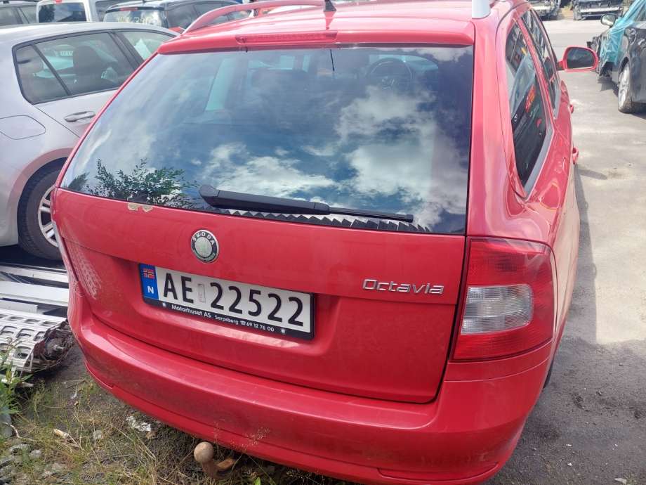 Škoda Octavia 2009-2013 (Type II, Fase 2) , Motorkode: CAXA, Girkassekode: 