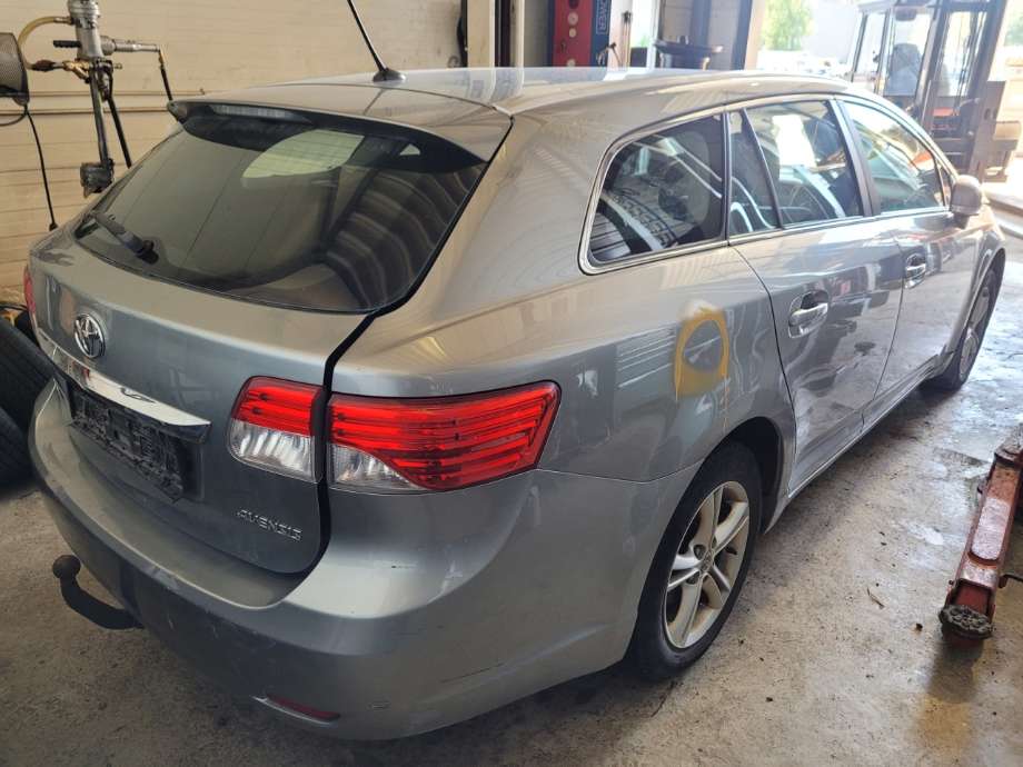 Toyota Avensis 2009-2015 (Type III, Fase 1) , Motorkode: 1AD-FTV, Girkassekode: 