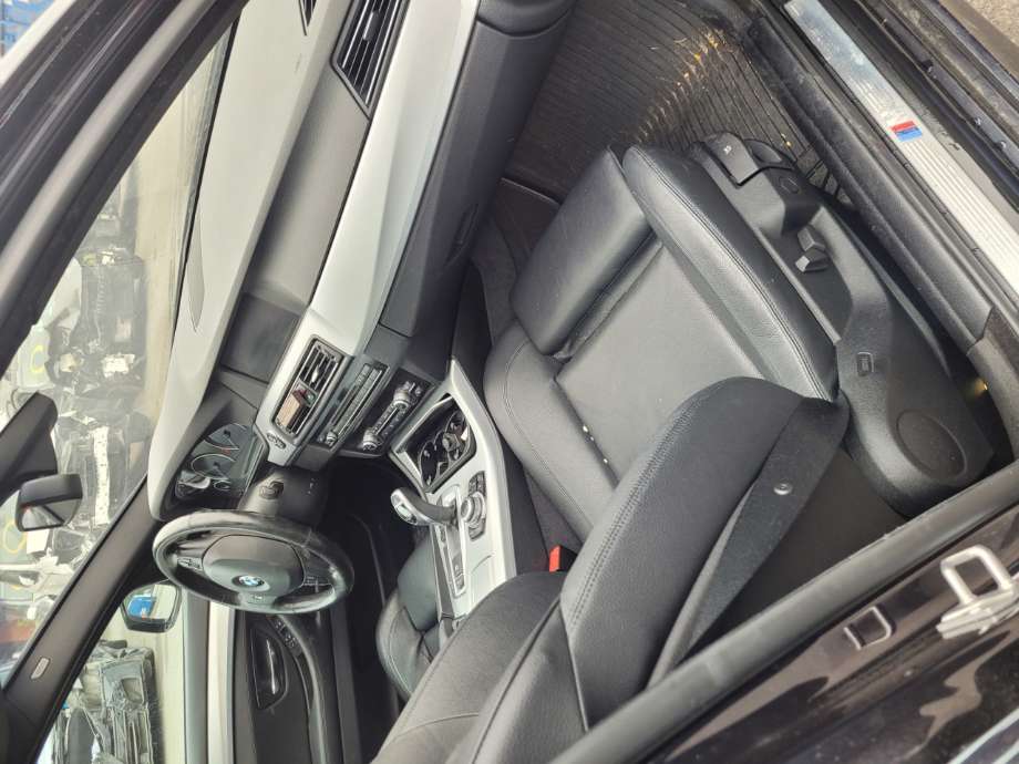 BMW 5-Serie 2010-2017 (F10/F11) (F10/F11), Motorkode: N47-D20C, Girkassekode: 