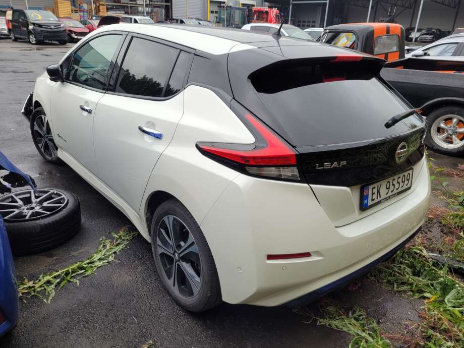 Nissan Leaf 2018-->> (Type II) , Motorkode: EM57, Girkassekode: