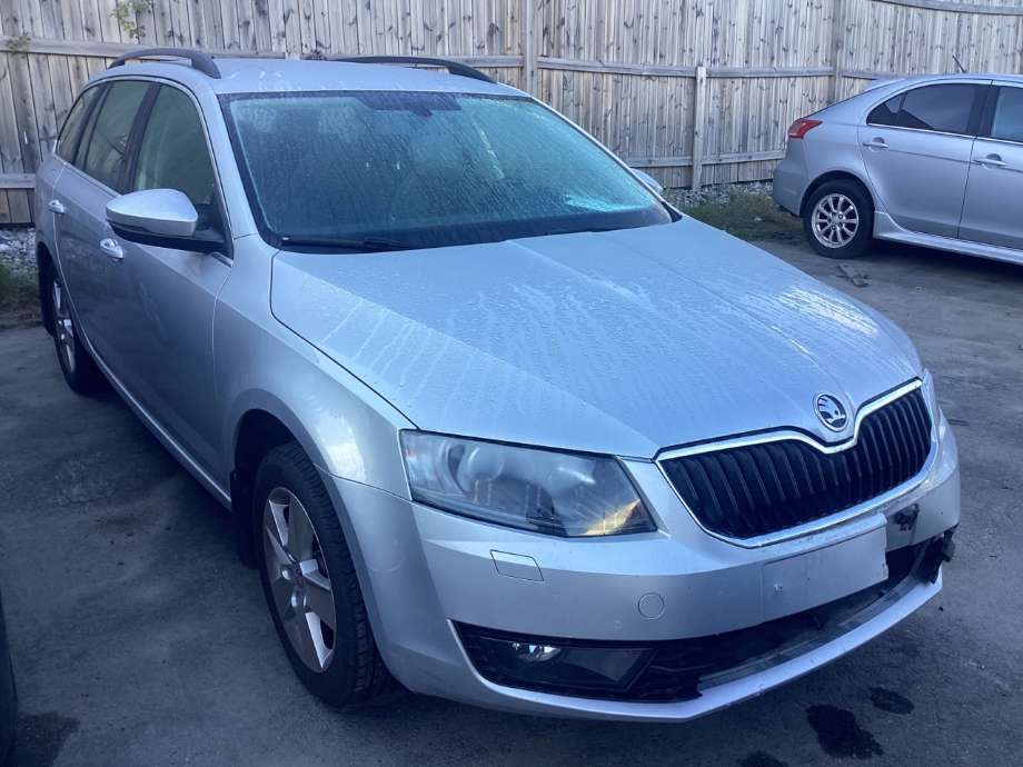 Škoda Octavia 2013-2016 (Type III, Fase 1) , Motorkode: CRKB;CXXB, Girkassekode: 