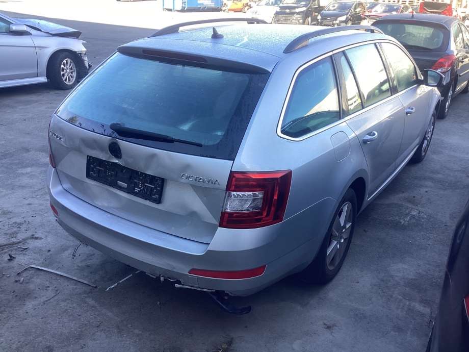 Škoda Octavia 2013-2016 (Type III, Fase 1) , Motorkode: CRKB;CXXB, Girkassekode: 