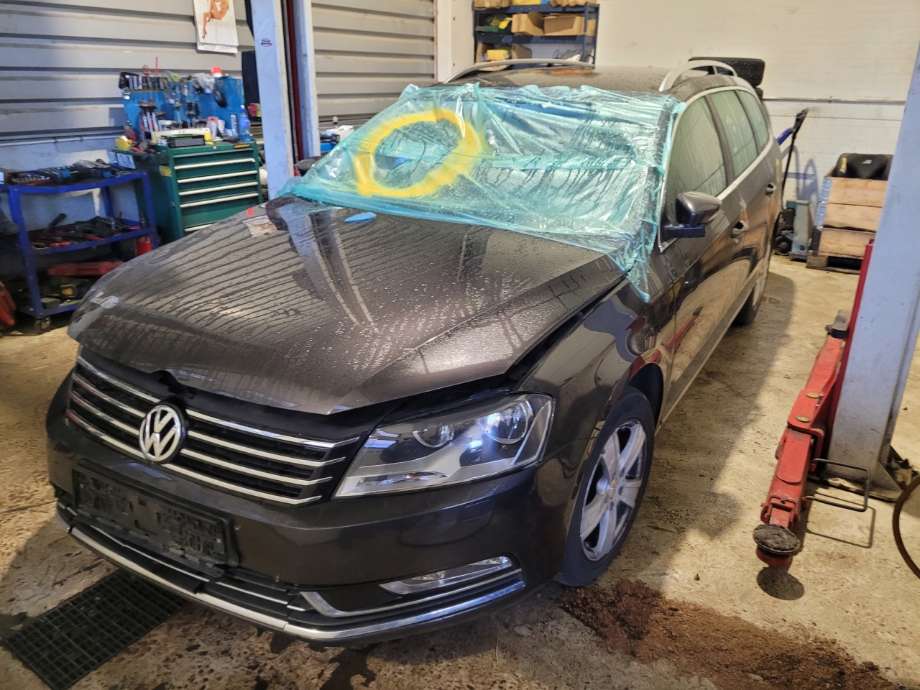VW Passat 2011-2015 (B7) (B7), Motorkode: CAXA, Girkassekode: 