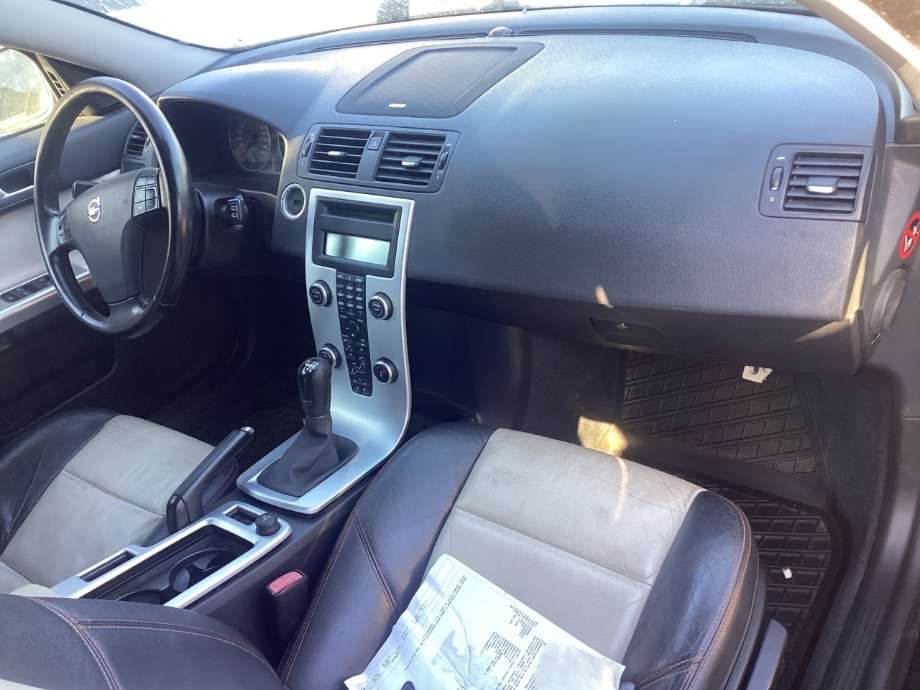 Volvo V50 2007-2012 (Fase 2) , Motorkode: D4162T, Girkassekode: