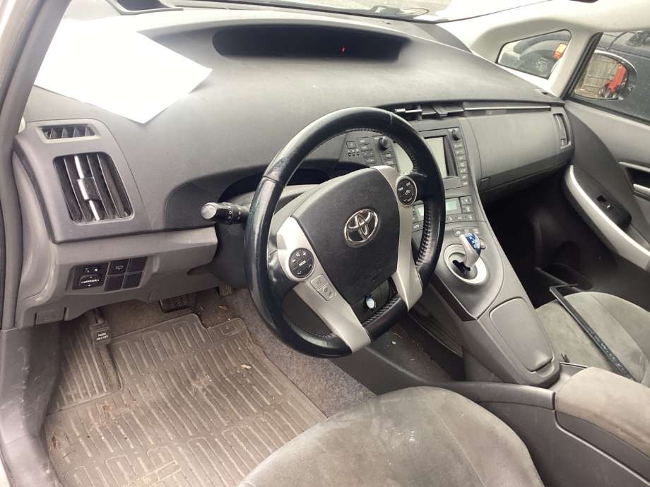 Toyota Prius 2009-2016 (Type III) (COMBI) (COMBI), Motorkode: 2ZR-FXE, Girkassekode: 