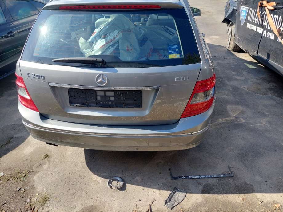Mercedes C-Klasse 2011-2014 (Fase 2) (W204) (W204), Motorkode: OM651.913, Girkassekode: 
