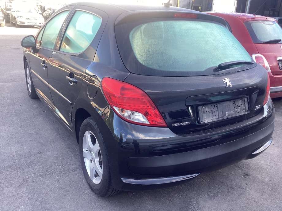 Peugeot 207 2006-2012 , Motorkode: 8HR, Girkassekode: 