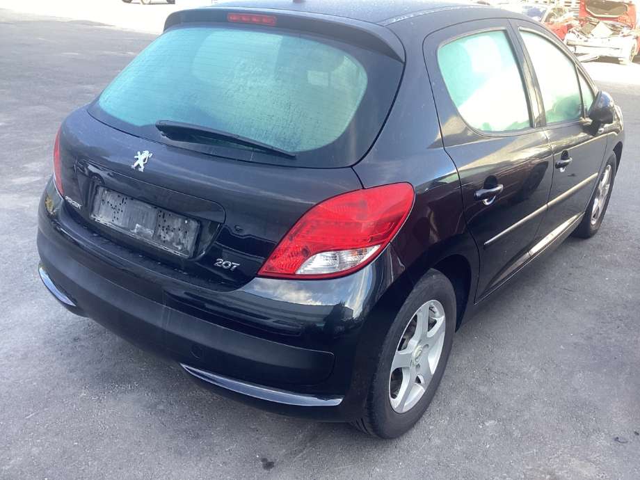 Peugeot 207 2006-2012 , Motorkode: 8HR, Girkassekode: 