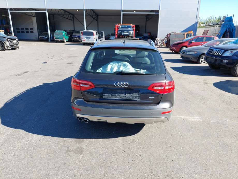 Audi A4, Allroad 2009-2016 (Type I) (B8) (B8), Motorkode: CGLC, Girkassekode: 