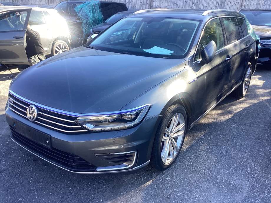 VW Passat 2015-2019 (Fase 1) (B8) (B8), Motorkode: CUKC, Girkassekode: 