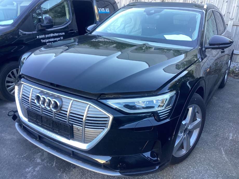 Audi e-tron 2018-->> , Motorkode: BM1J, Girkassekode: