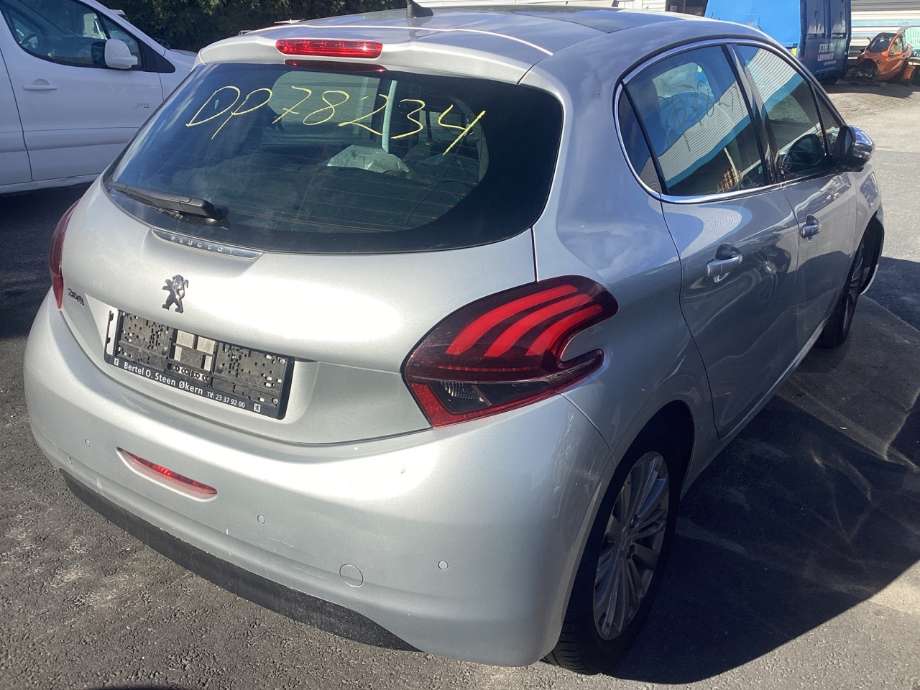 Peugeot 208 2012-2019 (Type I) , Motorkode: HNZ, Girkassekode: