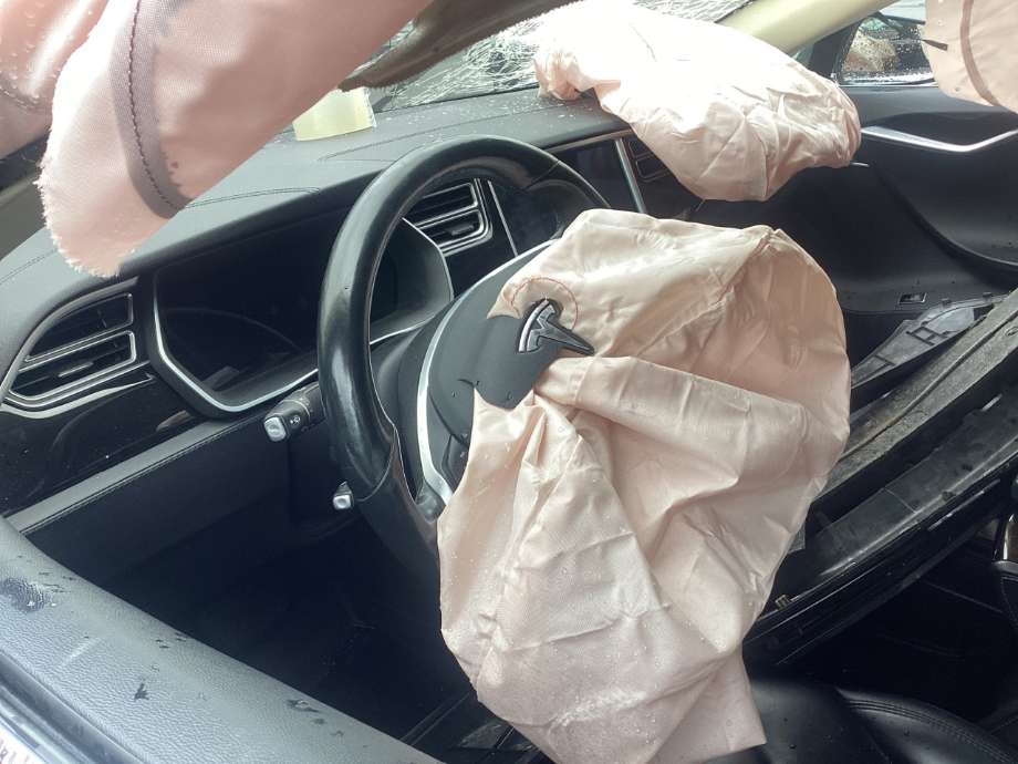 Tesla Model S 2013-2016 (Fase 1) , Motorkode: L2S, Girkassekode:
