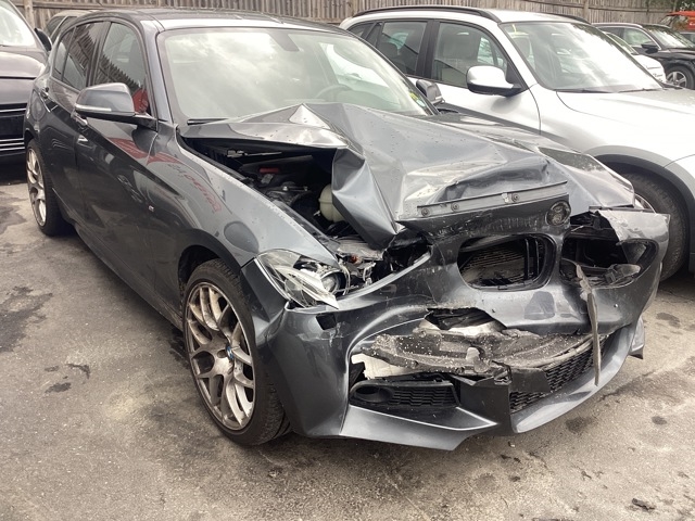 BMW 1-Serie 2011-2015 (Fase 1) (F20/F21) (F20/F21), Motorkode: N47-D20C, Girkassekode: 