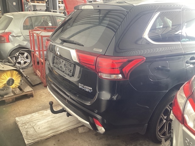 Mitsubishi Outlander 2015-->> (Type III, Fase 2) , Motorkode: 4B11, Girkassekode: 