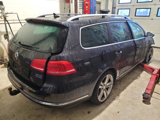 VW Passat 2011-2015 (B7) (B7), Motorkode: CFFB, Girkassekode: 