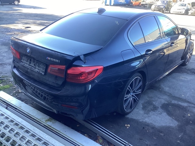 BMW 5-Serie 2017-->> (G30/G31) (G30/G31), Motorkode: N63-B44C, Girkassekode: