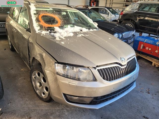 Škoda Octavia 2013-2016 (Type III, Fase 1) , Motorkode: CLHA, Girkassekode: 