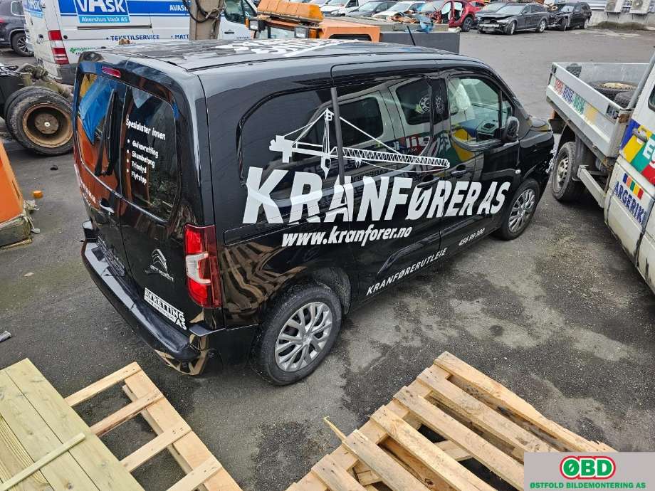 Citroën Berlingo 2019-->> (Type III) , Motorkode: YHZ, Girkassekode: 