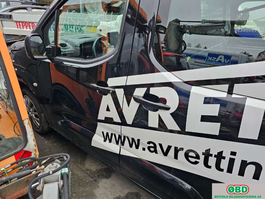 Citroën Berlingo 2019-->> (Type III) , Motorkode: YHZ, Girkassekode: 