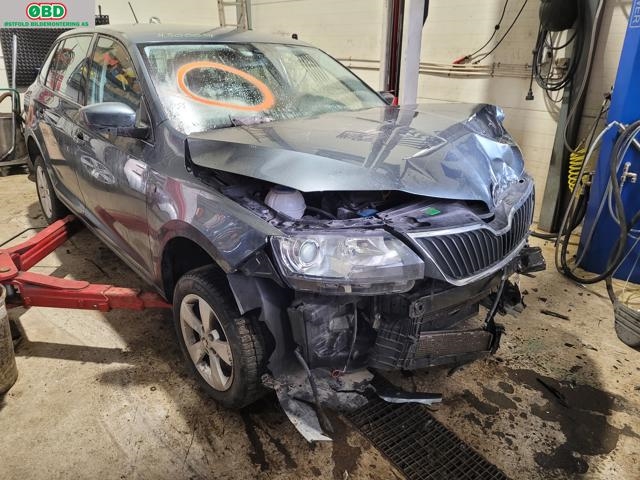 Škoda Rapid 2012-2019 , Motorkode: CAXA, Girkassekode: 