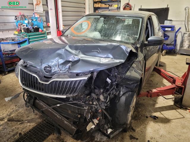 Škoda Rapid 2012-2019 , Motorkode: CAXA, Girkassekode: 