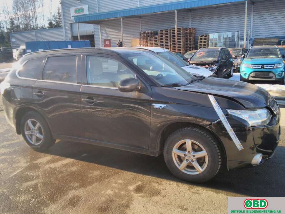 Mitsubishi Outlander 2012-2015 (Type III, Fase 1) , Motorkode: 4B11, Girkassekode:
