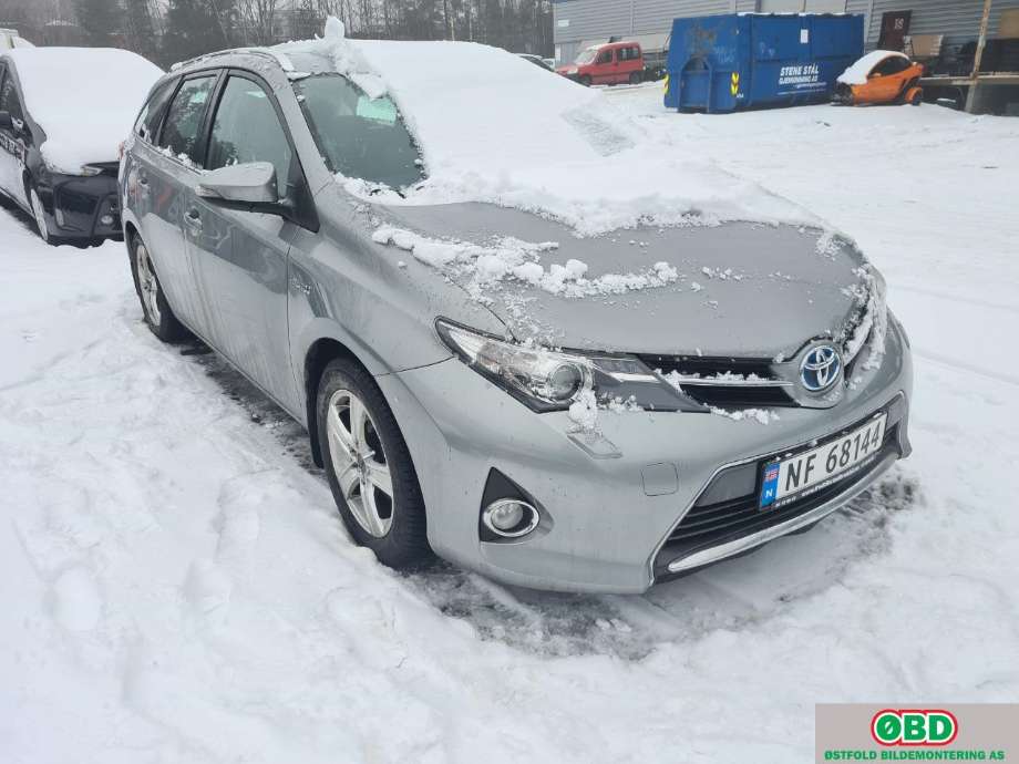 Toyota Auris 2013-2015 (Type II, Fase 1) , Motorkode: 2ZR-FXE, Girkassekode: