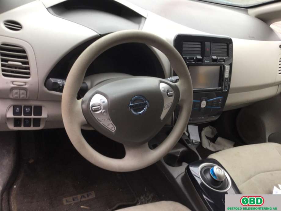 Nissan Leaf 2011-2017 (Type I) , Motorkode: EM61, Girkassekode: 