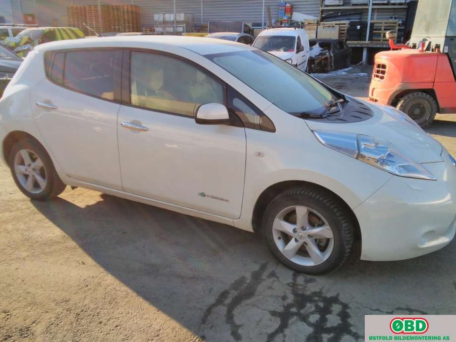 Nissan Leaf 2011-2017 (Type I) , Motorkode: EM61, Girkassekode: