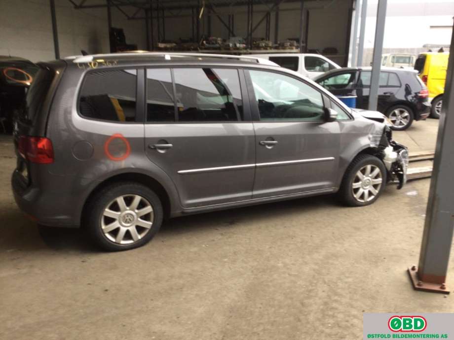 VW Touran 2010-2015 (Type I, Fase 3) , Motorkode: CAYC, Girkassekode: 