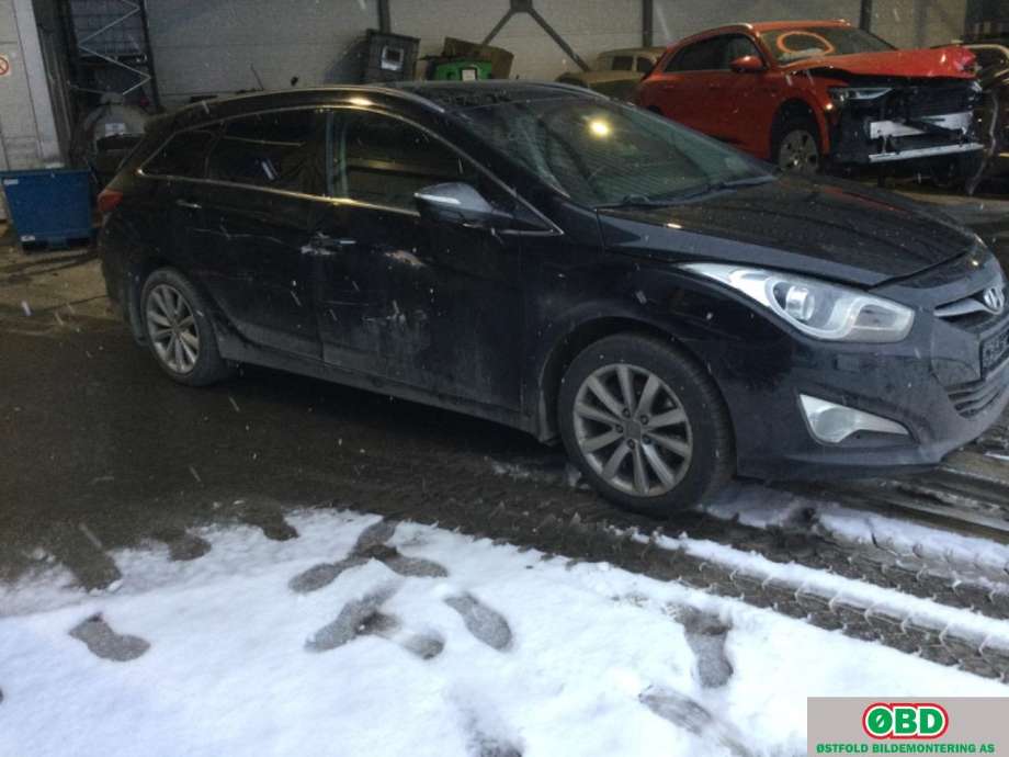 Hyundai i40 2012-2017 , Motorkode: D4FD, Girkassekode: 