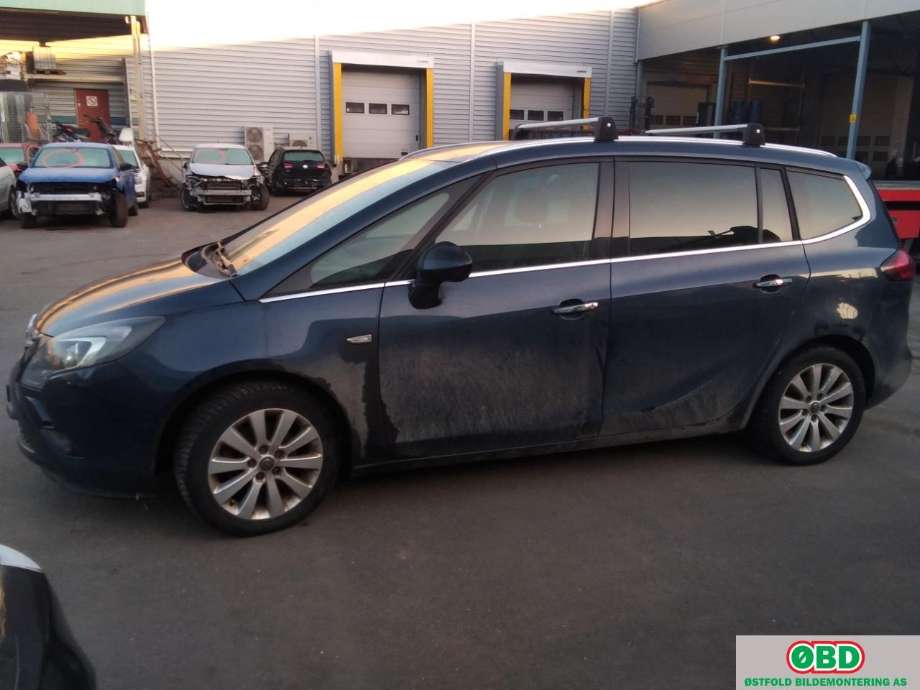 Opel Zafira Tourer 2012-2018 , Motorkode: A20DTL, Girkassekode: 
